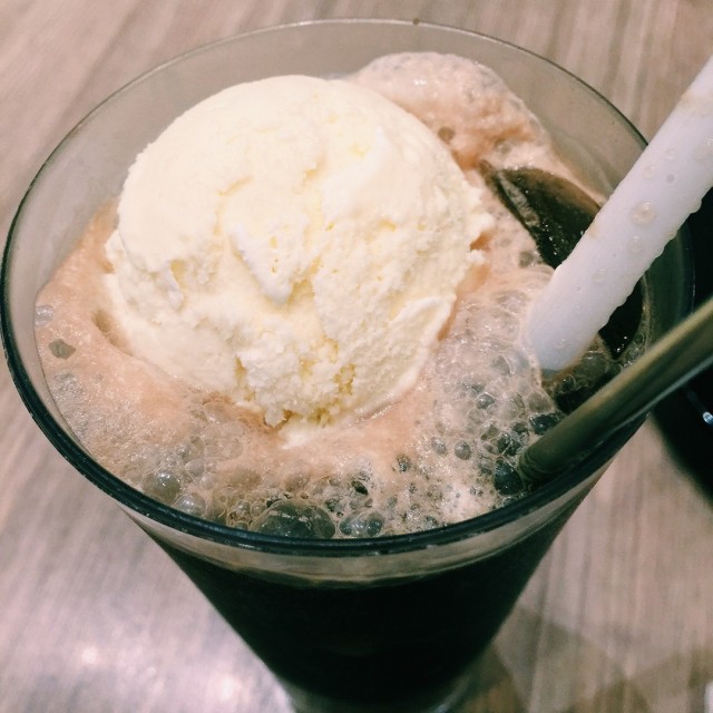 Pepsi Float