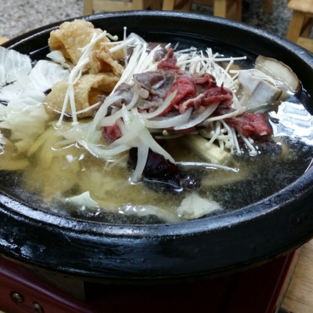 牛肉火鍋
