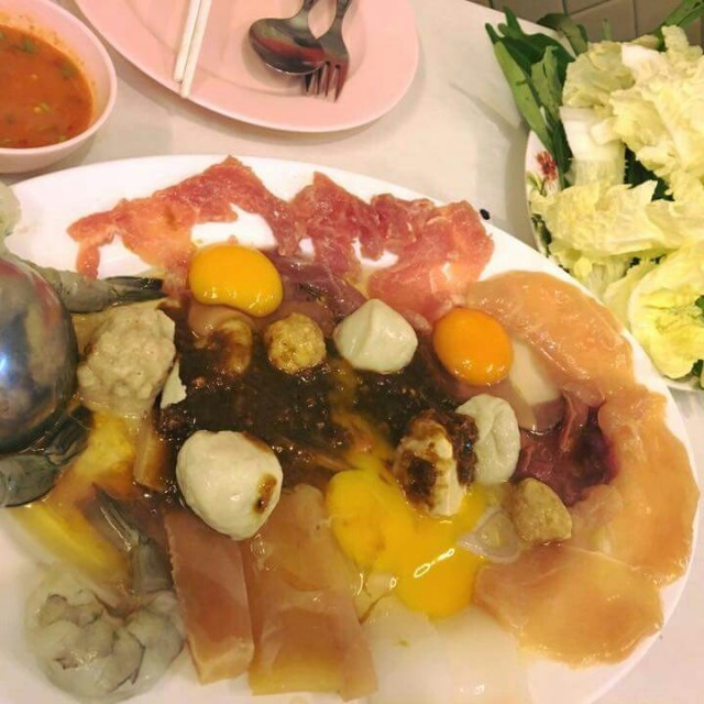 สุกี้รวม