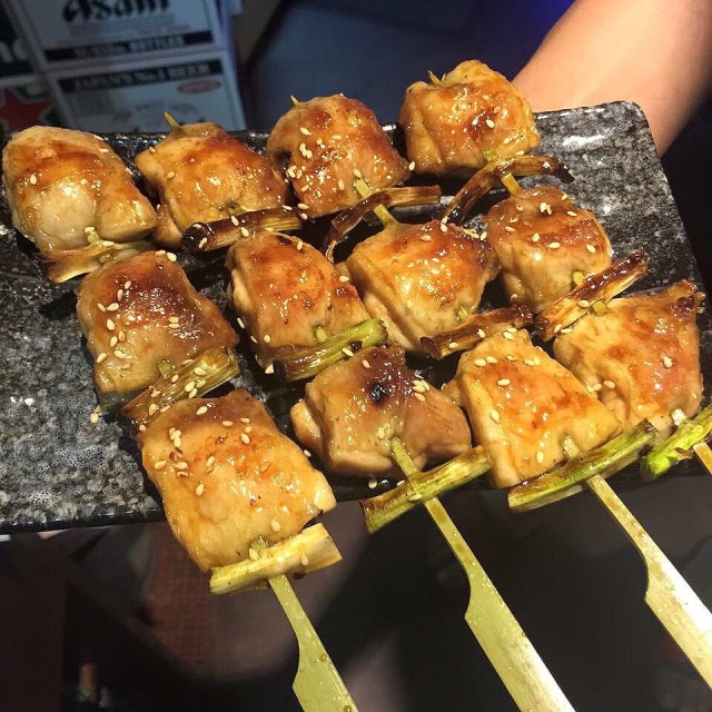 醬燒雞腿蔥串（兩串）
