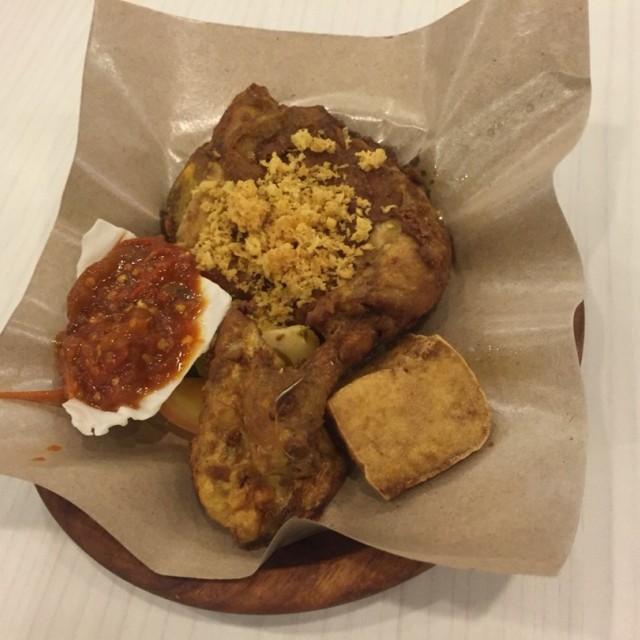 Ayam Penyet
