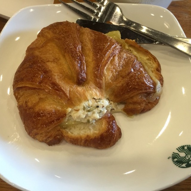 Rosemary Chicken Croissant