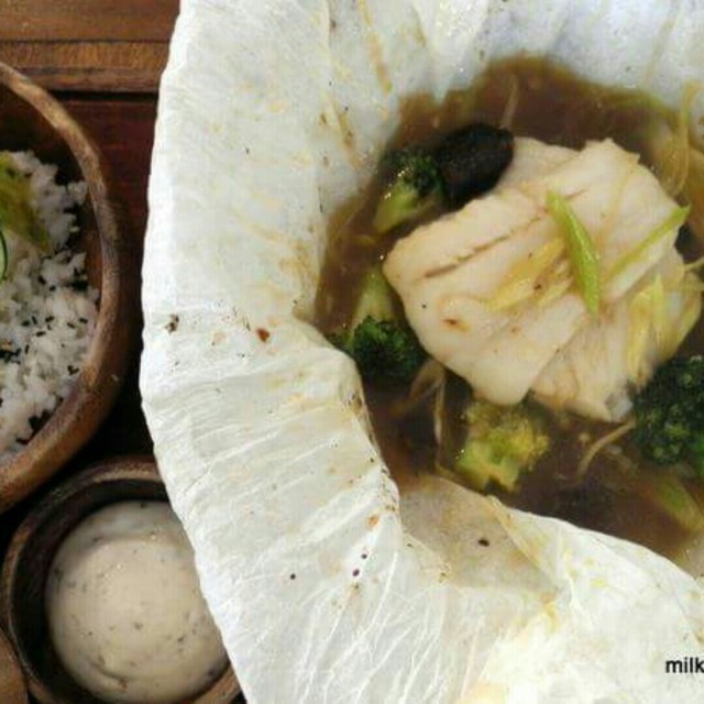 Halibut En Papillote