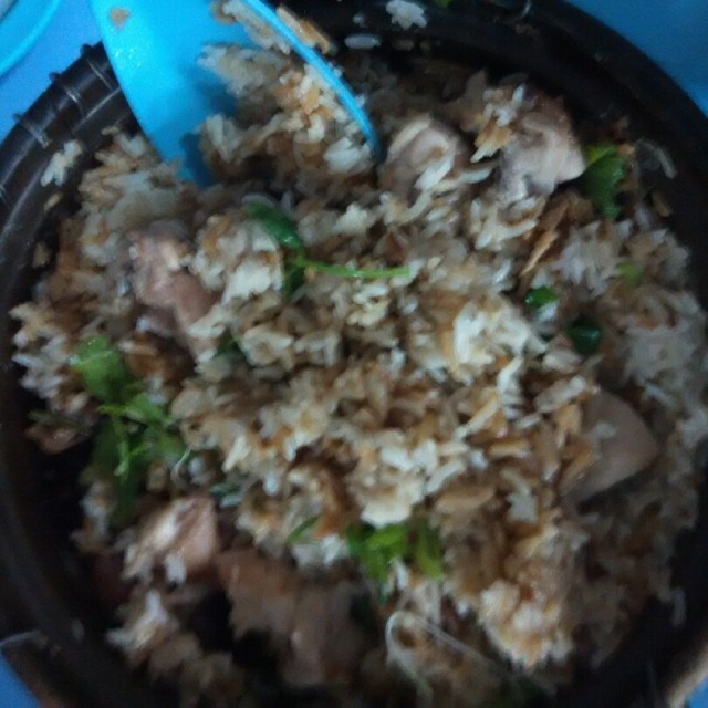 Chicken Claypot Rice