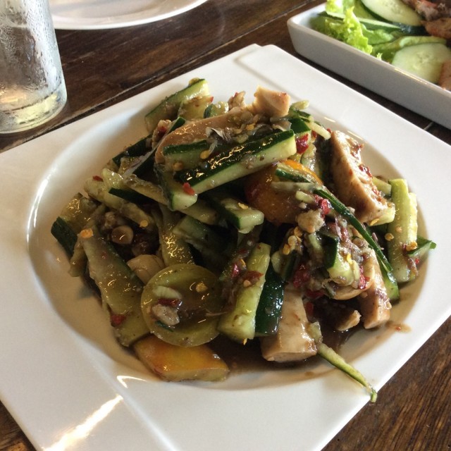 ตำแตงหมูยอ