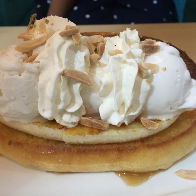 ไอศกรีมมะพร้าว