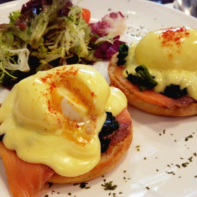 delight egg benedict