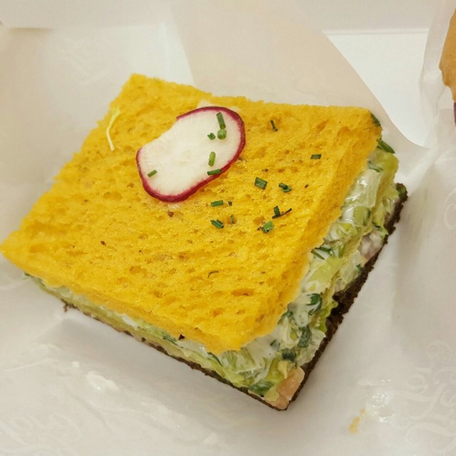 salmon sandwich cake (set B)