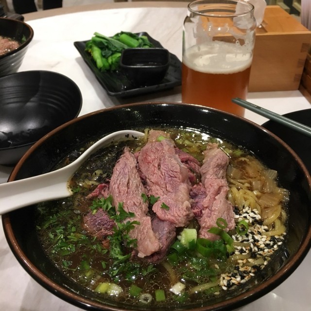 Supreme hand-cut beef noodle