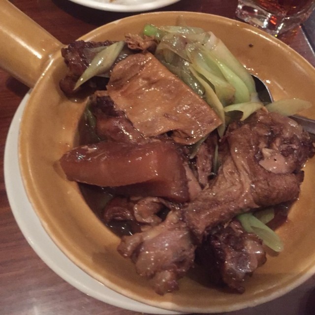 Claypot Duck Wings with Sea Cucumber