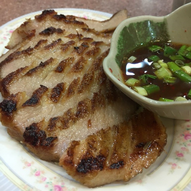 炭燒豬頸肉