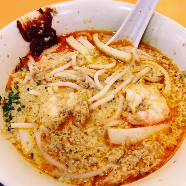 Laksa (叻沙)
