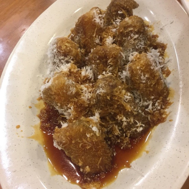 Kueh Lopes