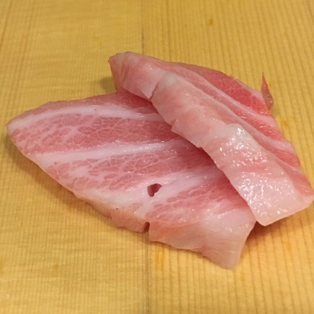 拖羅