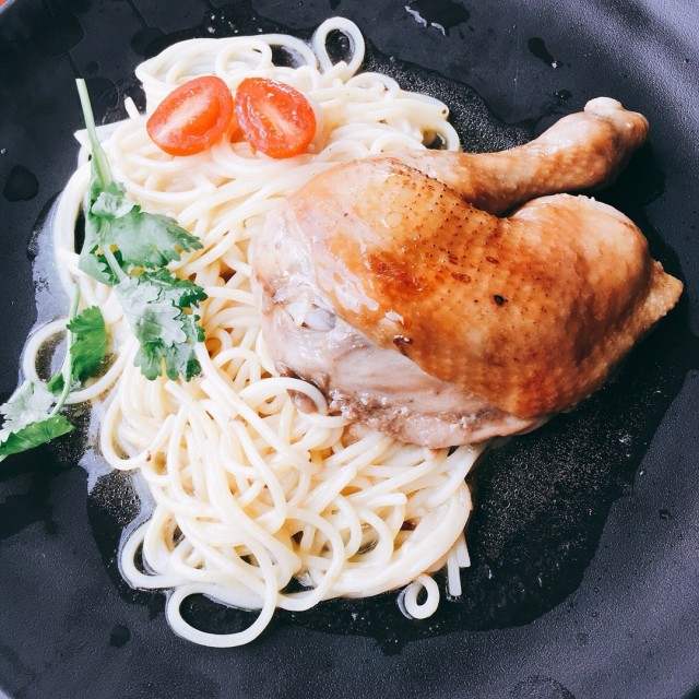 Pasta with salt bake chicken