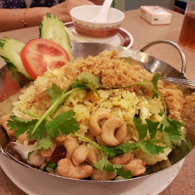 菠蘿炒飯
