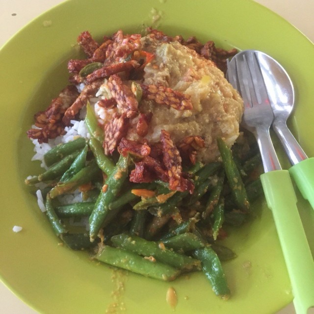 Economical Mixed Vegetable Rice