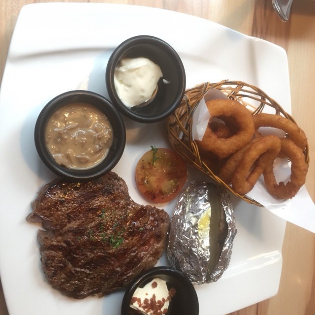 Grilled Ribeye (~200g) Medium with Mushroom Sauce