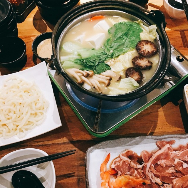 Hakata Mizutaki - chicken paitan