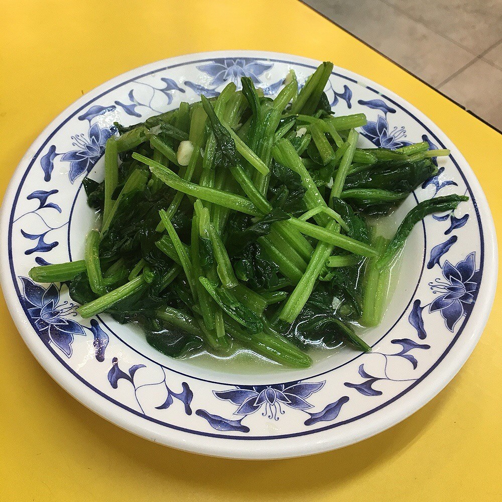 顺来十全排骨的相片 – 台北士林区士林观光夜市的台湾菜药膳料理小吃