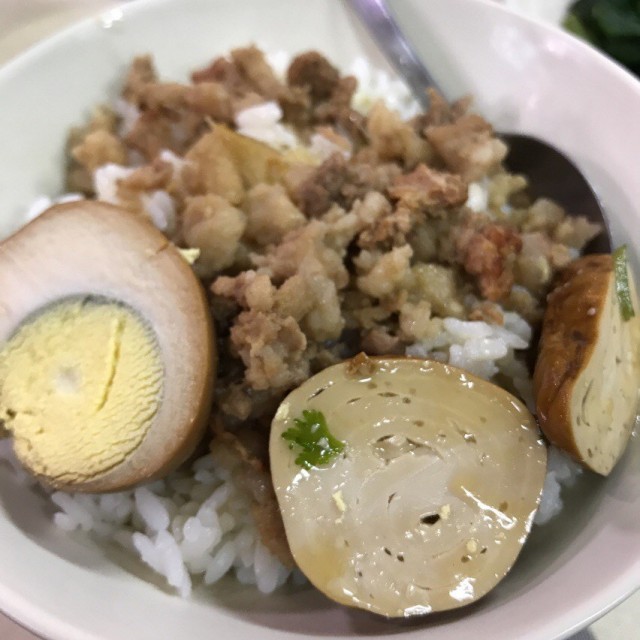 滷肉飯