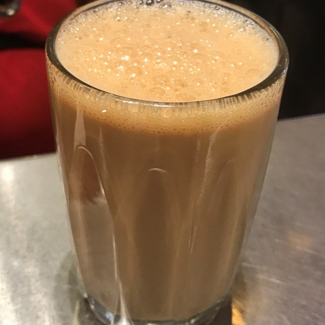 Teh Tarik 印度拉茶。