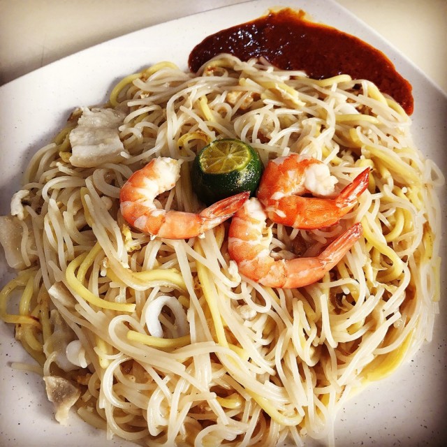 Fried Hokkien Prawn Mee (炒福建虾面）