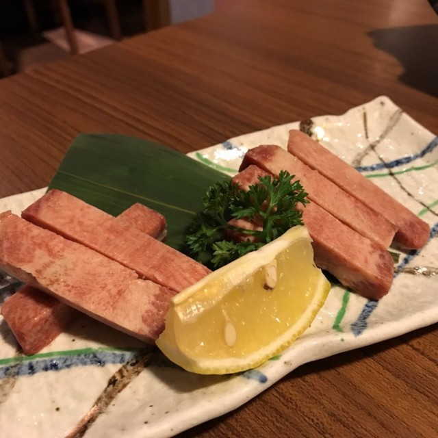 厚切牛舌