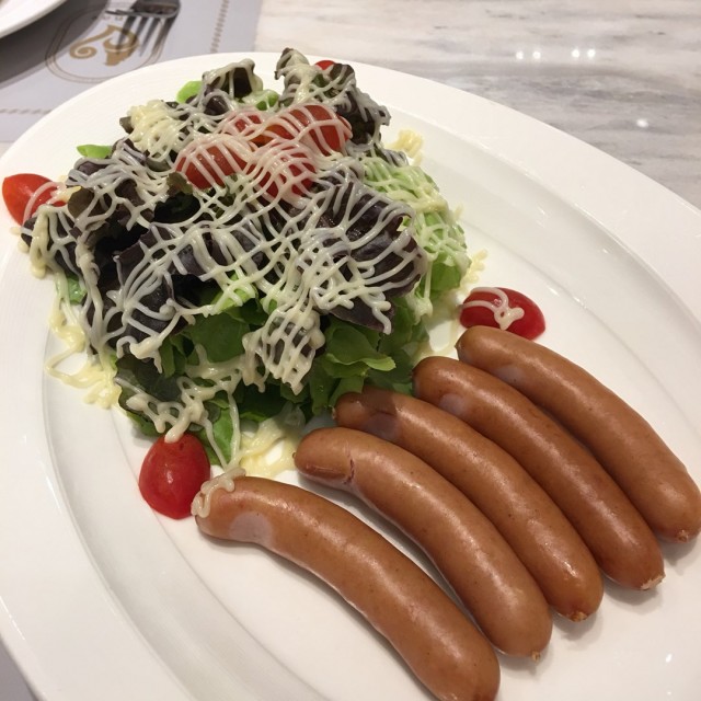 ไส้กรอกวิเศษ