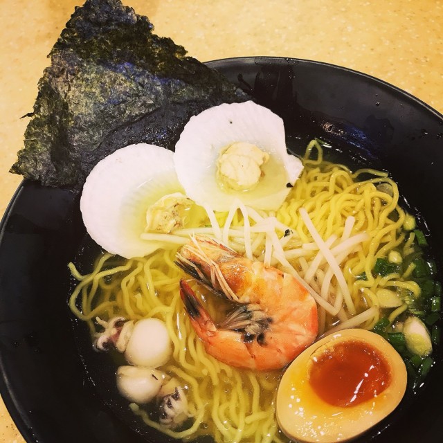 Shio Seafood Ramen (盐味海鲜拉面)