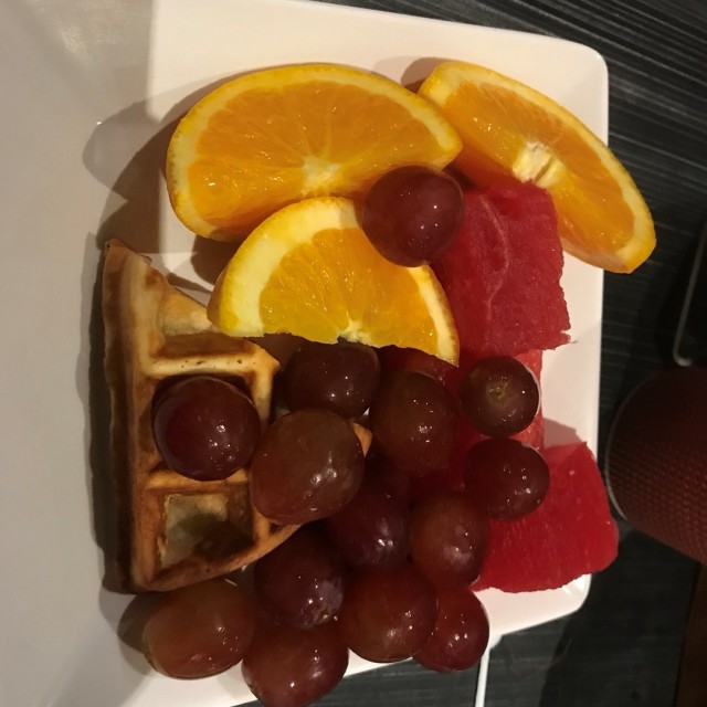 Assorted Fruits With Waffle