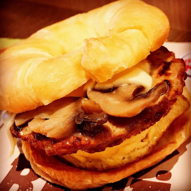 Mushroom Swiss Turkey Sausage Croissan’wich