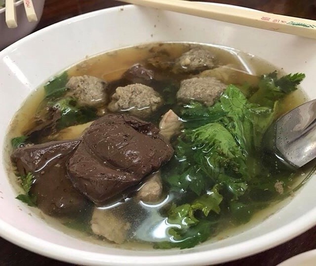 เกาเหลาเลือดหมู