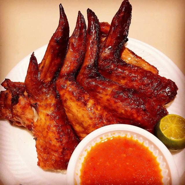 BBQ Chicken Wings (烤鸡翅）