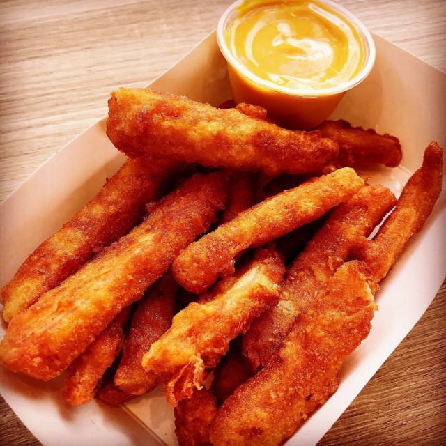 NeNe Spam Fries with Honey Mustard Sauce 