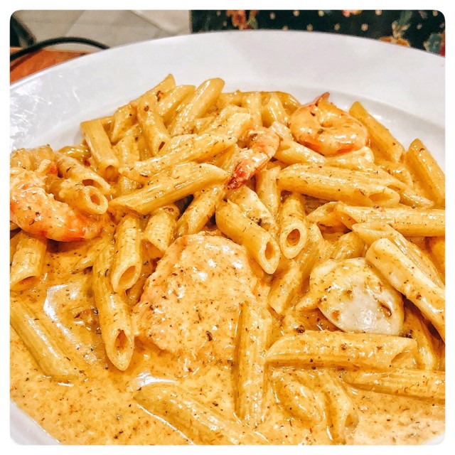 Seafood Laksa Penne