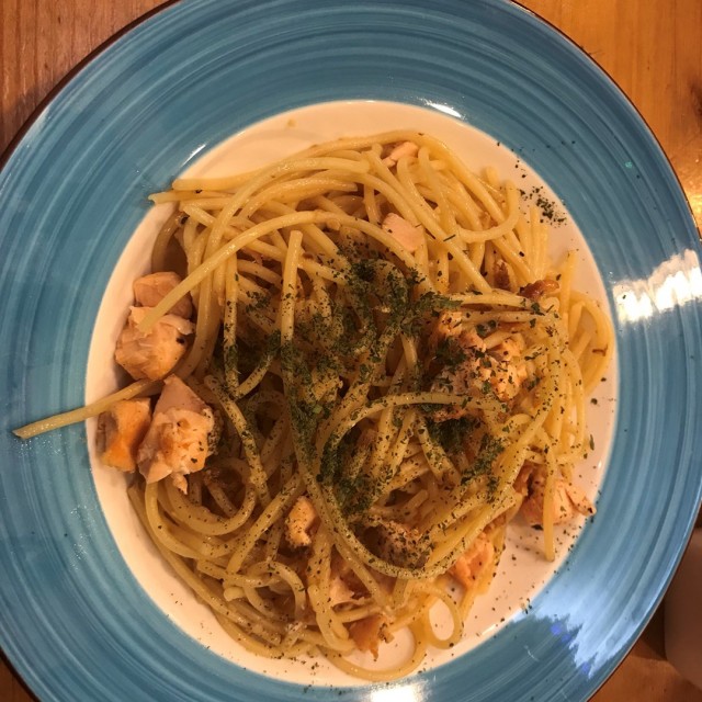 Salmon Aglio Olio