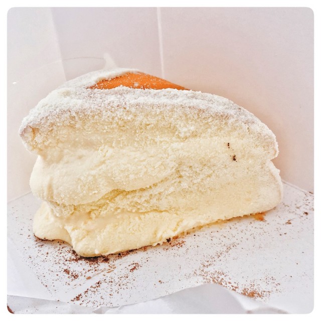 Devil Cheese Bun Original