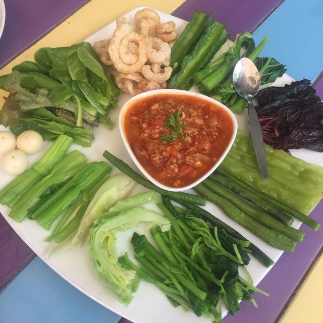 น้ำพริกอ่อง