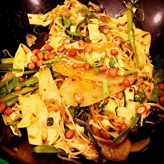 Mala Hotpot (麻辣香锅）