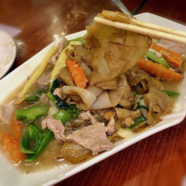 泰式湿炒猪肉河