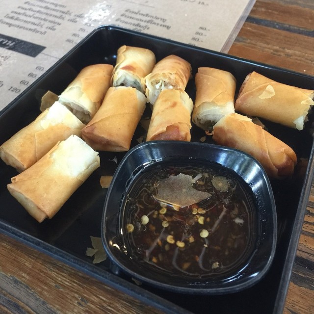 เปาะเปี๊ยะทอด