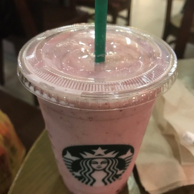 Mixed Berry Pomegranate Frappuccino