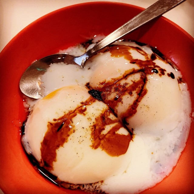 Soft-Boiled Eggs (养生鸡蛋)