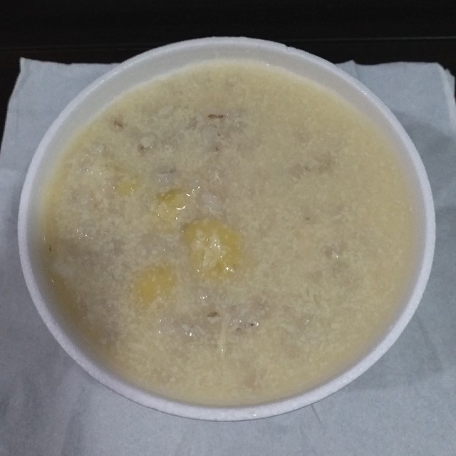 腐竹鸡蛋薏米糖水