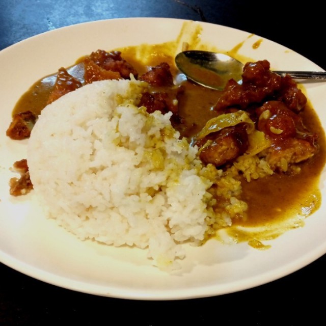 招牌咖喱猪扒饭